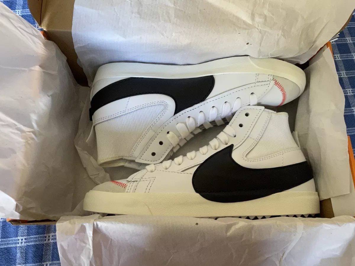 This Nike Blazer Mid '77 Comes With Alternating Swooshes