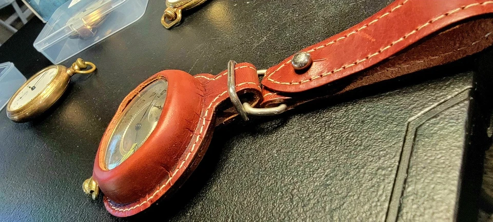 Top Grain Leather Pocket Watch Holder. Watch Sizes 12 - 18. Watches Not Included - Image 4 of 4