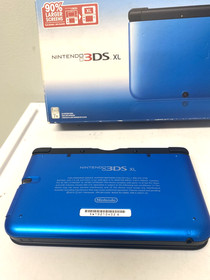 Nintendo 3DS XL blue console with box charger AR cards stylus 8 games Mario USA