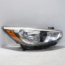 2015-2017 Hyundai Accent Halogen Right Passenger Side Headlight Assembly OEM