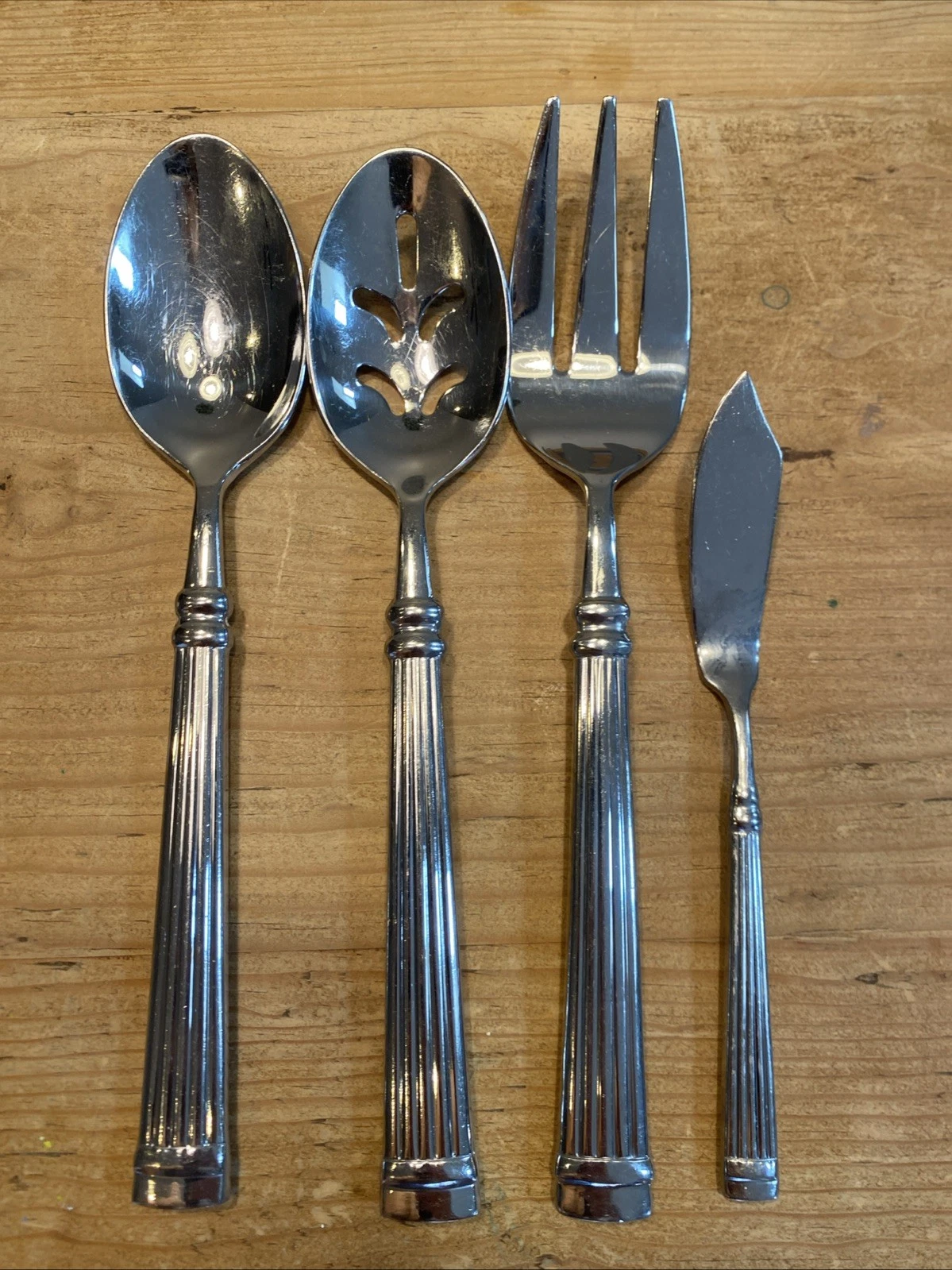 Cambridge Continental Serving Set of 4 Stainless Steel 18/10 Flatware