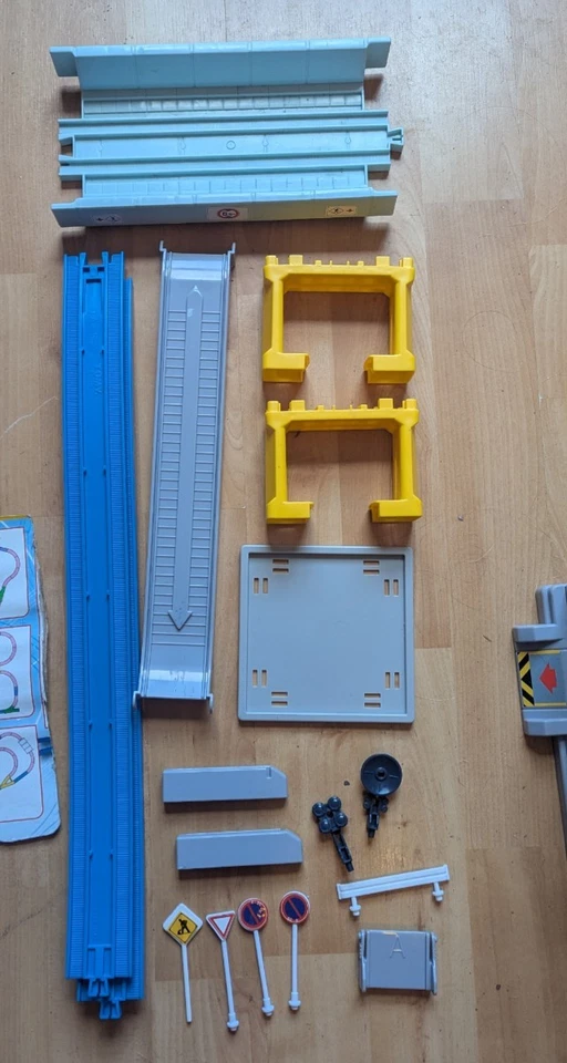 Tomy Tomica Large Hyper City Collection, Job Lot Bundle  - Image 4 of 4