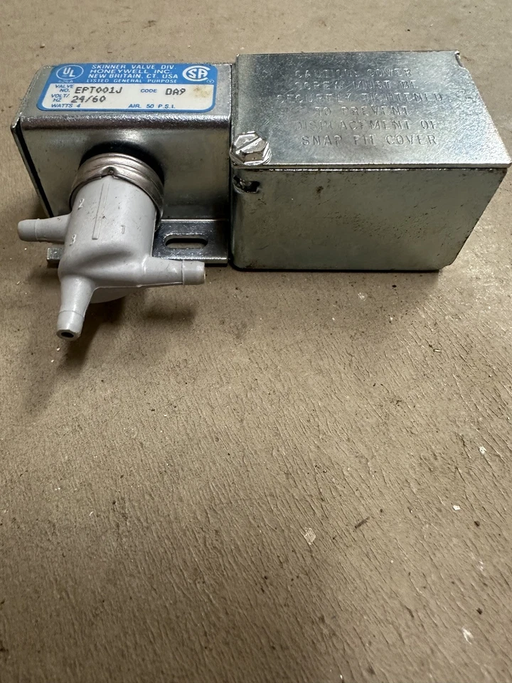 Honeywell Skinner Valve EPT001J – 24V/60Hz – Pneumatic Control Solenoid Valve - Image 3 of 4