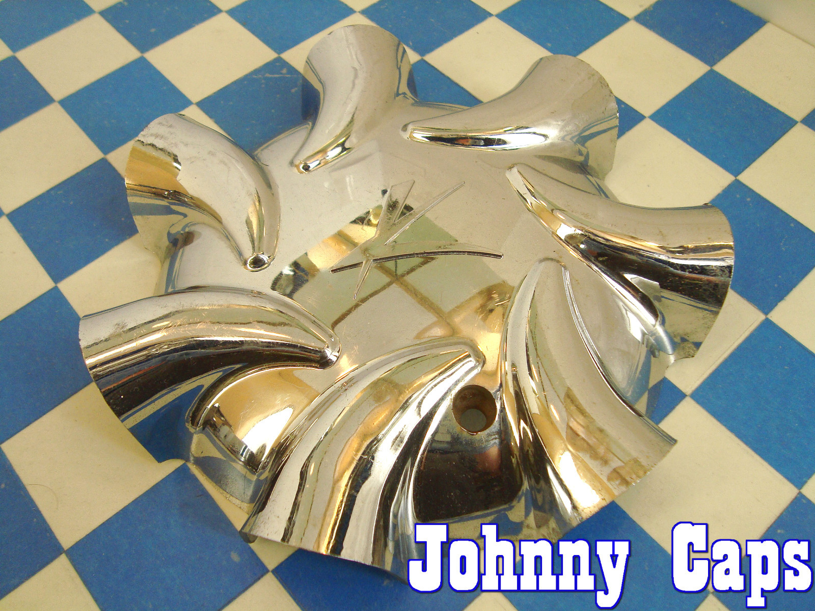 KMC Wheels Chrome Custom Wheel Center Caps #10859 Center Cap (1)