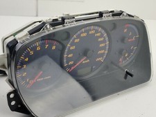 Compteur Daihatsu YRV