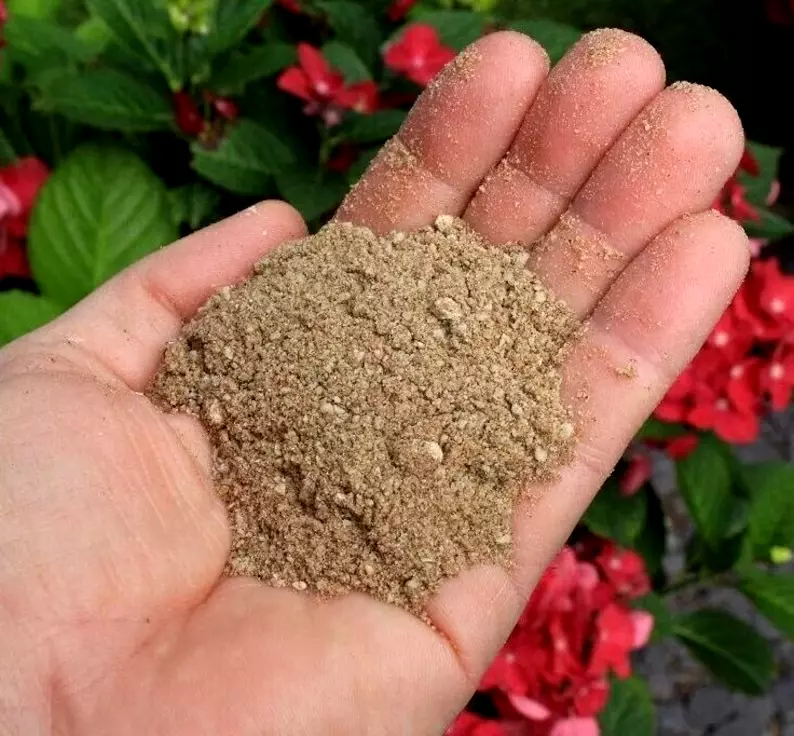 Blood and bone fertiliser deals