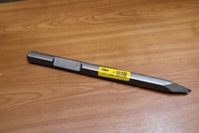 DeWalt DT6927 400mm Heavy Duty  Breaker splitting point 3/4" 28mm Hex Shank