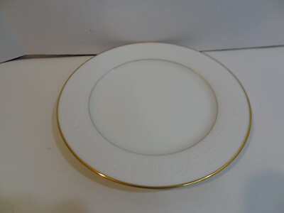 Vintage Noritake Japan Ivory China Tulane #7562, 8-1/4