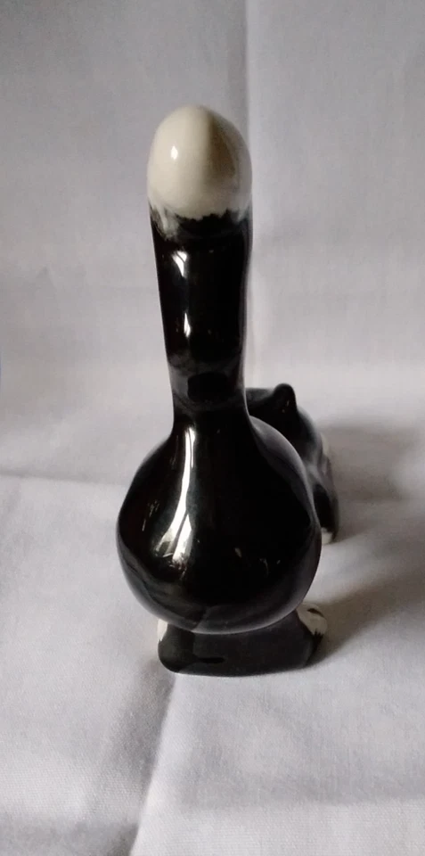 Lorna Bailey Cat Black and White Stretching Ceramic Cat Figurine in VGC - Image 4 of 4