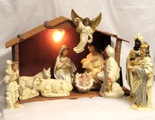 Vintage Nativity Set Composite Creche Light & Music Box JAPAN