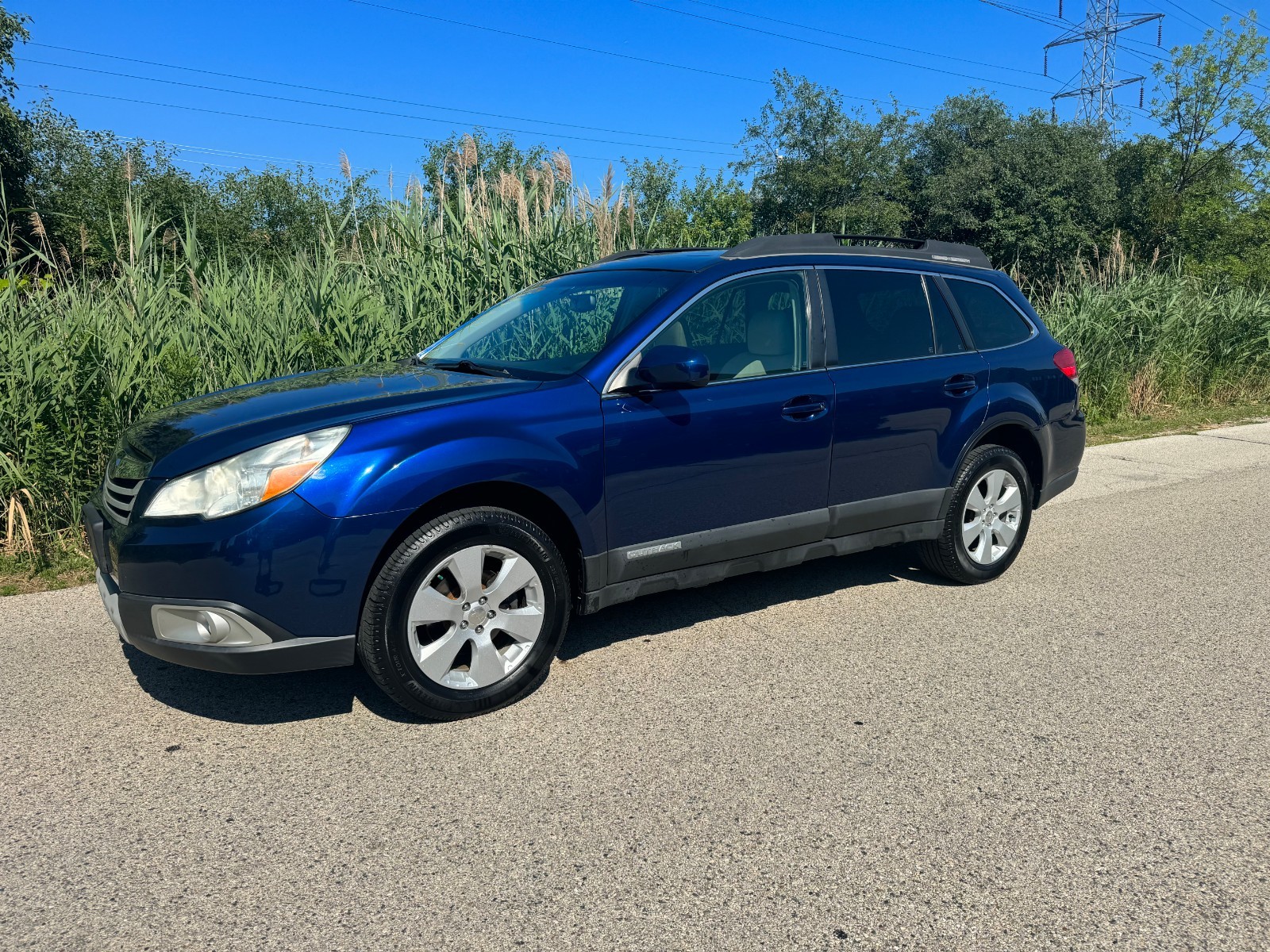 2010 Subaru Outback 2.5I LIMITED CLEAN TITLE WE SHIP