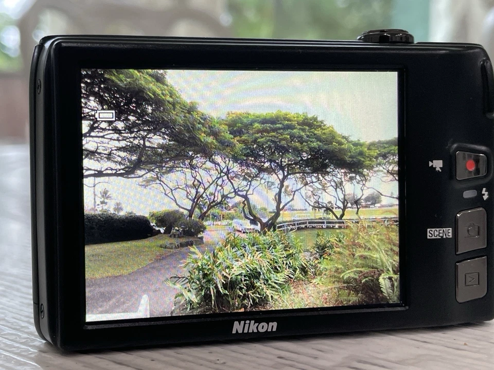 Nikon COOLPIX S4100 14.0MP Digital Camera Black Exclnt w/Battery & 2gb SD & Case - Image 4 of 4