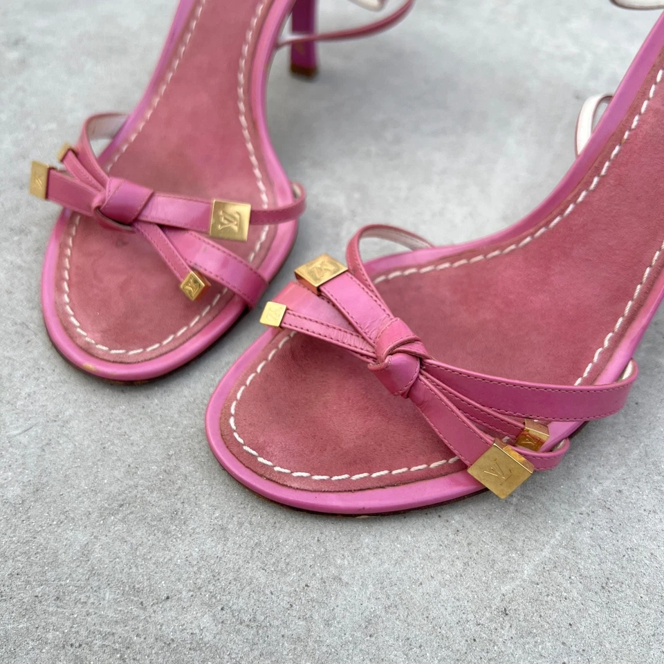 Louis Vuitton | Authentic Vintage Pink Leather Ribbon Bow Strappy Gold LV (37) - Image 3 of 4