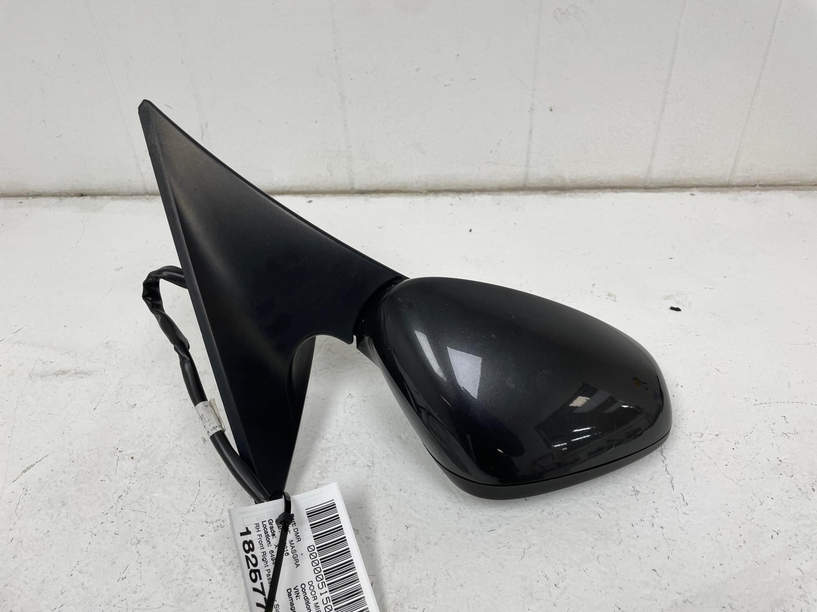 2007 - 2016 MASERATI GRANTURISMO OEM RH Front Right Passenger Side Door Mirror