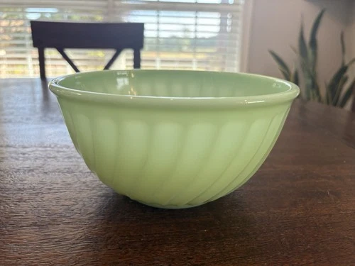 Vintage Fire King Green Jadeite Swirl 8" Mixing Bowl Marked