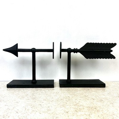 Black Cast Iron Arrow Shaped Bookends (Set of 2 Pieces) 8  & 8.75  Long & 7  Tal