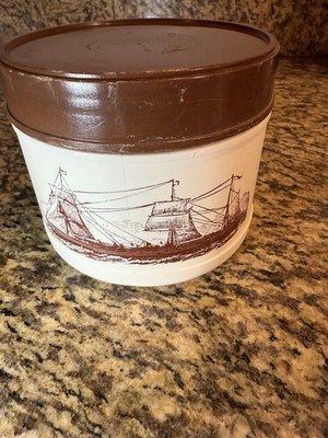 Vtg plastic storage container-Ships/sailing-w/lid-4.75'' x 4''-General Packaging