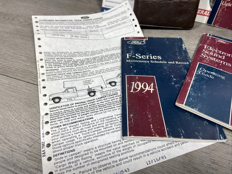 1994 Ford F150 F250 F350 pickup truck owners manual ORIGINAL book guide case - Image 2 of 4