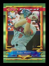 1994 Topps Finest: #338 Pedro Munoz Refractor NM-MT OR BETTER