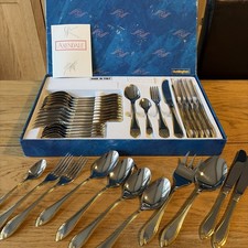 Gottinghen Italian 24k Gold plated Cutlery Set - Boxed. 35 pc