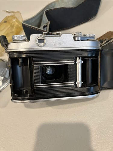Balda Super Baldina Rangefinder Camera 50mm f2.8 Schneider Lens Germany + Flash - Picture 9 of 12