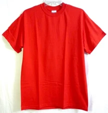 Gildan Ultra Blend Heavyweight Red T-shirt size Medium