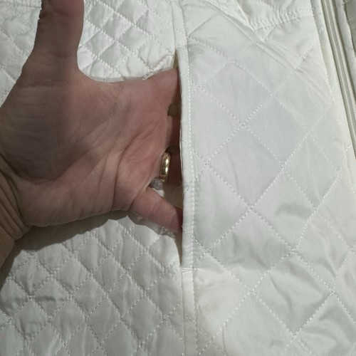 NWT! Croft & Barrow Quilted Vest Women’s Sz 1X Coconut White Sleeveless Zip - Picture 8 of 10