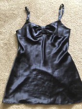 VICTORIA SECRET ANGELS GREY POLYESTER NIGHTGOWN SIZE MEDIUM