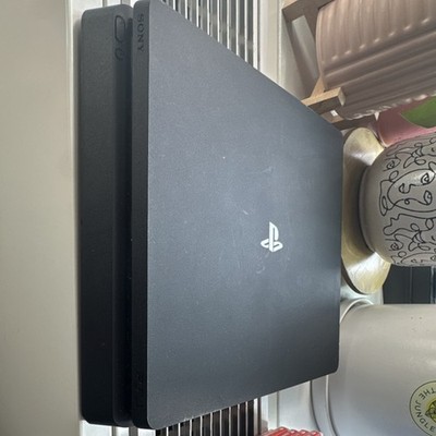 Sony PlayStation 4 Slim Black Console Wi-Fi Two Controllers 