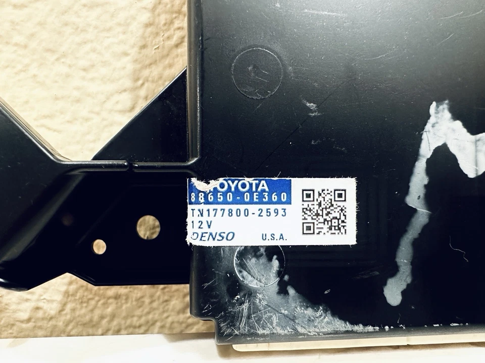 Toyota Highlander 2015 módulo de control de aire acondicionado 88650-0E360 OEM usado Foto 2 de 4