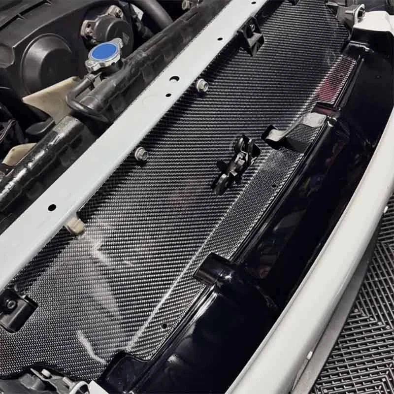 Real Carbon Cooling Slam Panel Radiator Cover for Nissan Skyline R34 GTT 1999-01 - image 2 of 4