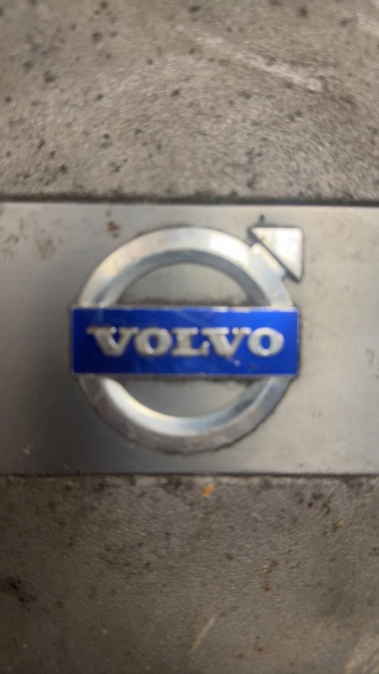 VOLVO XC90 2005-2011 COLECTOR DE ADMISIÓN SUPERIOR 8 CILINDROS ENVÍO GRATUITO Foto 2 de 4