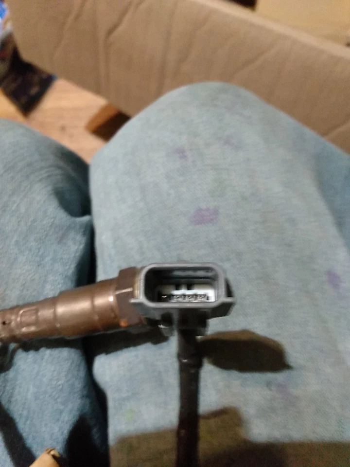 Sensor de oxígeno Nissan 226A0-4LA1A Foto 3 de 4