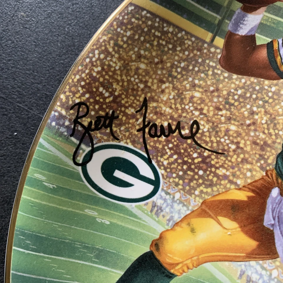 Placa autografiada Brett Favre edición limitada 1998 de colección certificado de autenticidad enfrentamiento con Miami Foto 2 de 4
