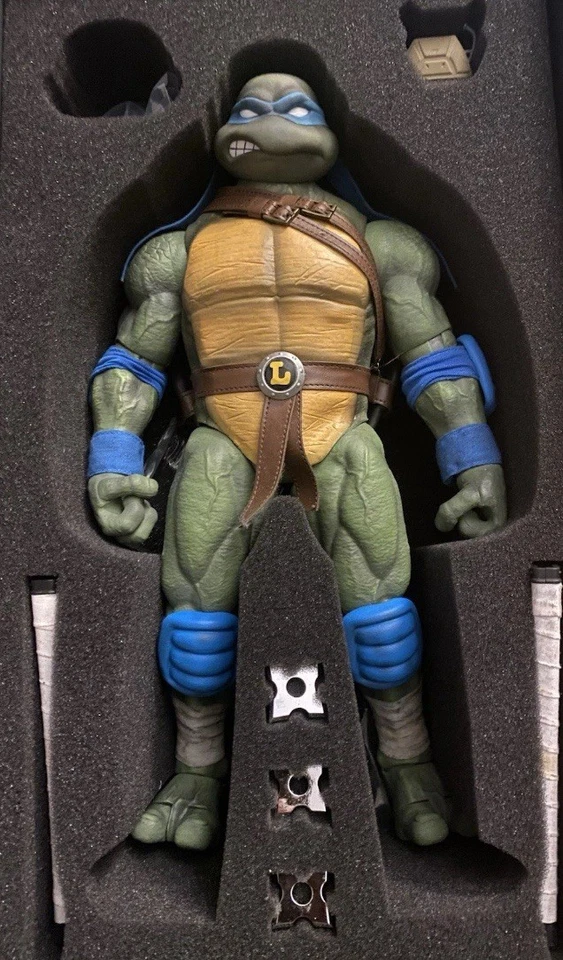 Dreamex Teenage Mutant Ninja Turtles Leonardo ¡Escala 1/6! + Caja de pizza Gyft 1/6 Foto 3 de 4