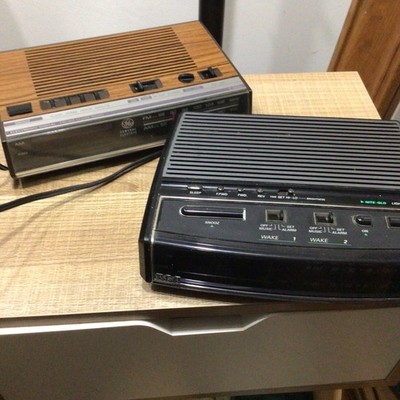Vintage RCA and GE alarm clock radios ,both working ,both look nice.