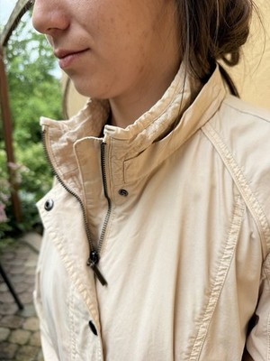 Ulla Popken  Gr. 46 / 48  Übergangsjacke , Sehr Leicht , Kaputze Abnehmbar