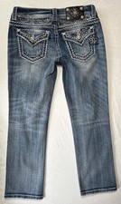 Miss Me Cuffed Capri Jeans Womens 27x24.5 29.5x24.5 Embellished Casual Mom