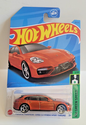 Hot Wheels 2023 HW Green Speed Porsche Panamera S E-Hybrid Turbo Sport Turismo