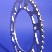 KAWASAKI KX125 KDX175 KLX250 KX250 KX500 PBI RODA DENTADA TRASEIRA ALUMÍNIO 55 DENTES - Imagem 2 de 2