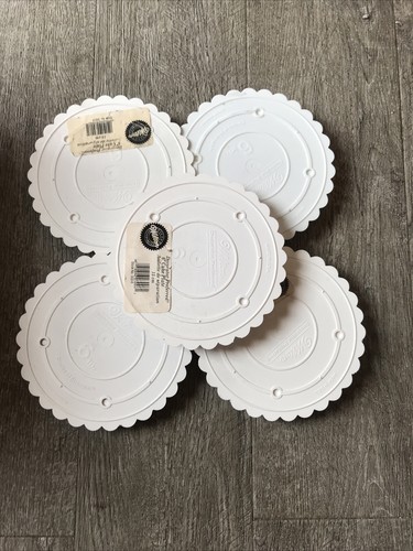 5 Wilton Decorator Preferred Separator Plate, 6"