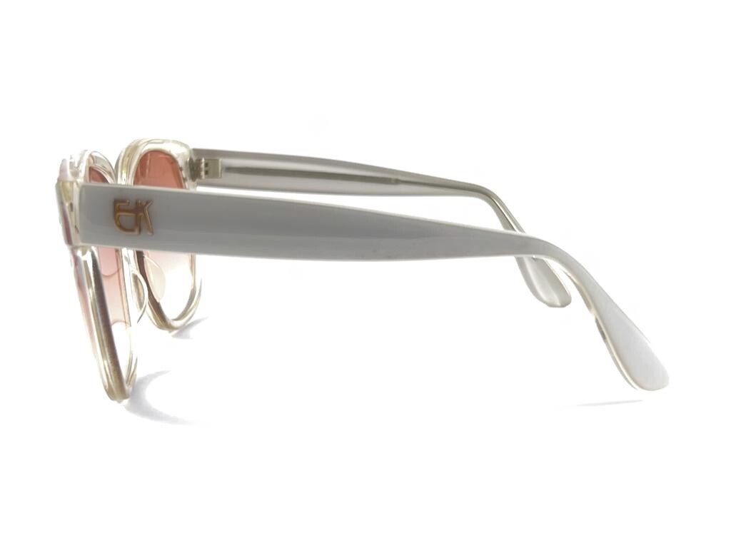 Fab Vintage Emmanuelle Khanh Paris Sunglasses , Mod SPORT OPTIQUE 14670, France Fab Vintage Emmanuelle Khanh Paris Sunglasses Mod SPORT  main image 3