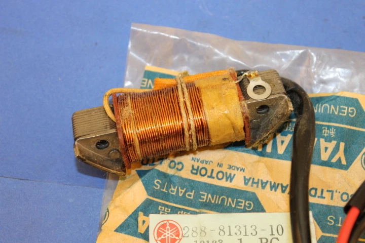 NOS OEM Yamaha Lighting Coil 1972 JT2 JT2MX PN 288-81313-10-00 Foto 3 de 4