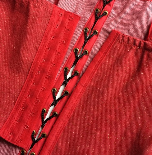 X2X Sexy Lingerie Basque Set. Basque & Thong Red Denim with Glitter detail.UK 14 - Picture 9 of 11