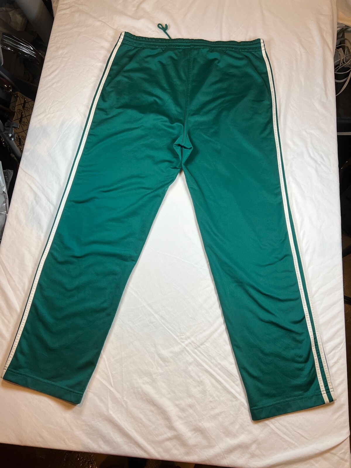 Picture 13 of 24