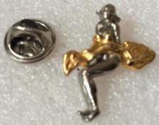 pin's vintage  Double Moule pin-up , Marilyn Monroe (doré-argenté)