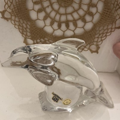 Vintage Crystal Dolphin Figurine/hand cut Czech Republic. Cut 24% Pbo