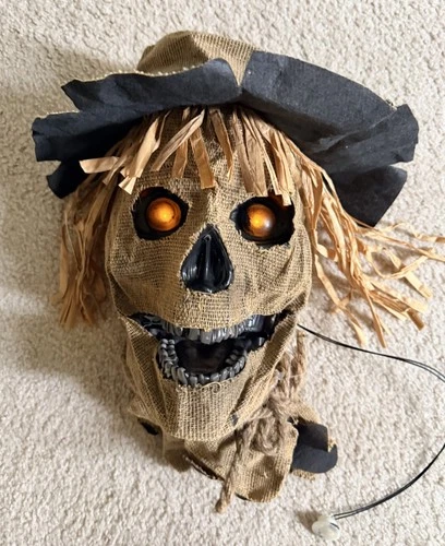 Spirit Halloween Scarecrow Door Knocker 2020 Works Never Outside