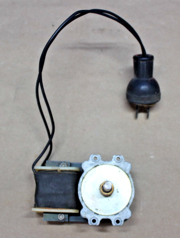 Vintage Burt Products Synchronous Motor~RUNS