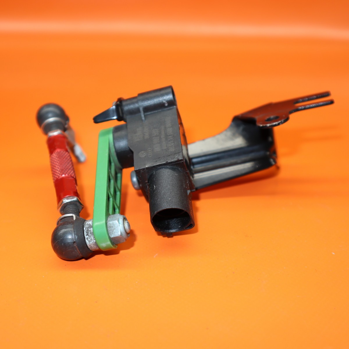 Audi R8 2010-2015 Left Ride height sensor P/N 8K0907503